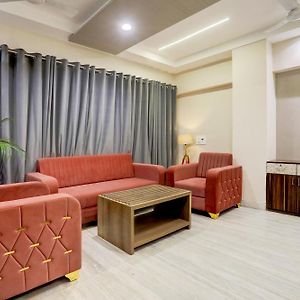 Hotel O Luxe Villa